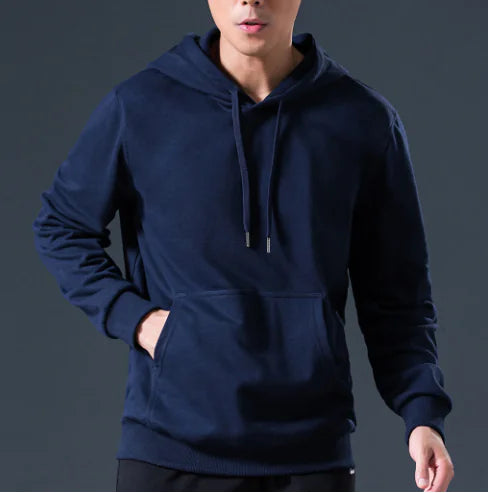 Sudadera con capucha de forro polar para hombre.