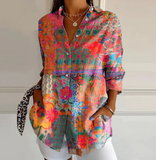 Blusa Joan con Estampado Floral Vintage y Diseño Abstracto